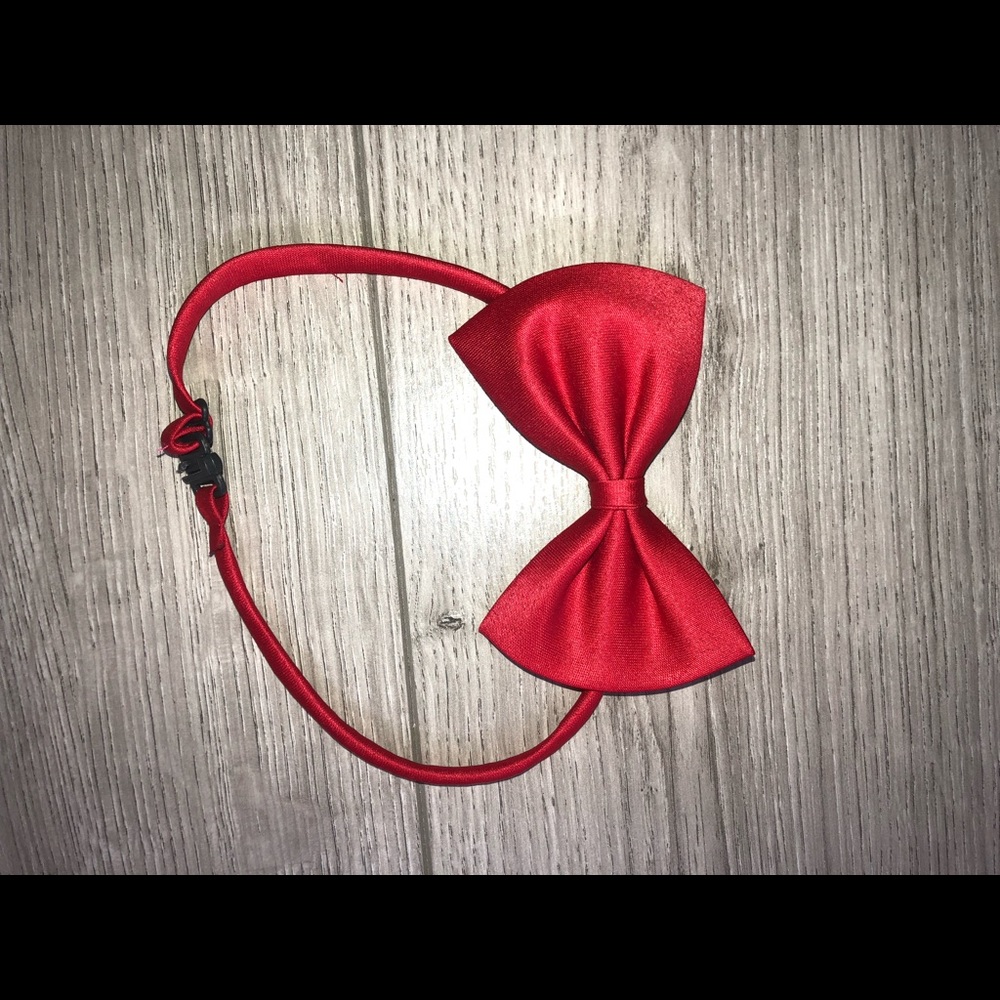Bow - Picture 2 of 2